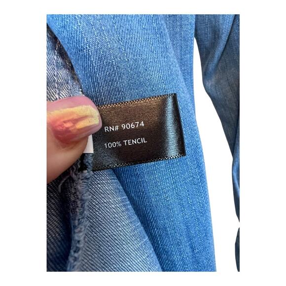 Boston Proper Blouse Shirt Top Blue Chambray Tie Front Casual Small Soft Comfy - Picture 5 of 6